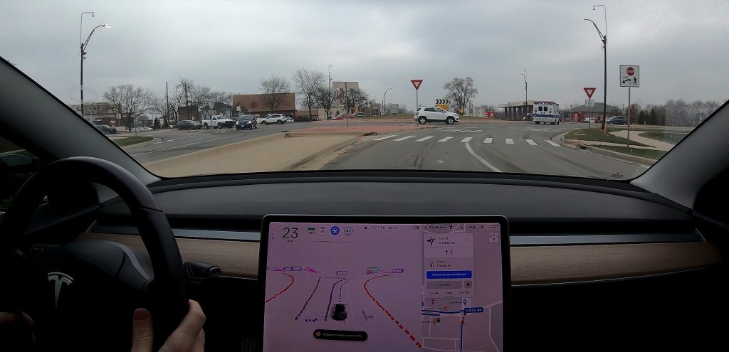 Tesla S Fsd Beta Takes On Roundabout With A Dangerous Reputation